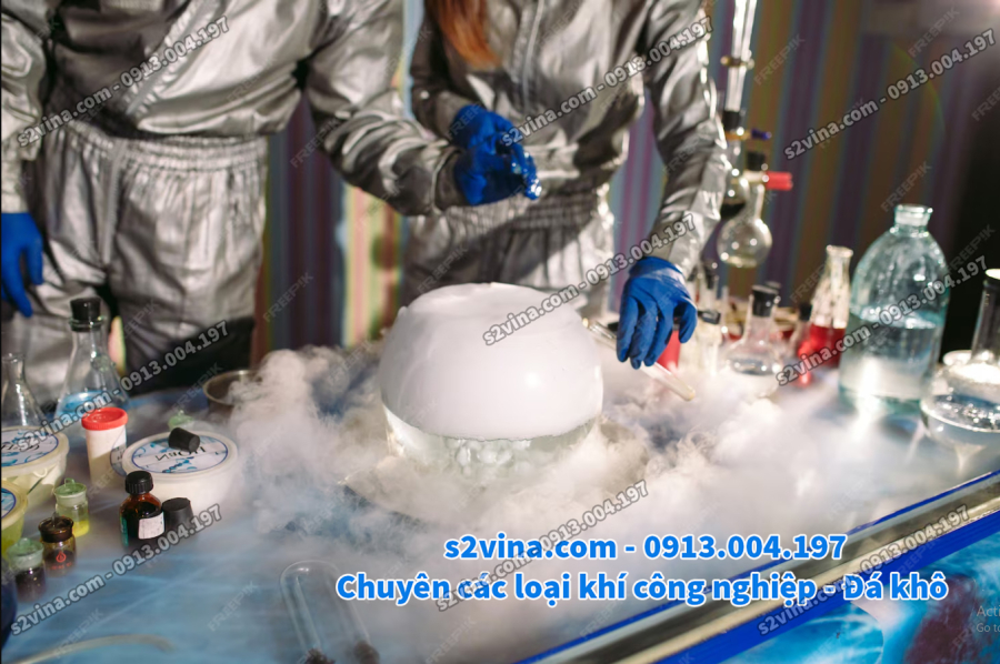 ứng dụng đ&aacute; kh&ocirc; trong th&iacute; nghiệm